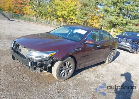 2020 Kia Optima Lx z USA, uszkodzony, nr VIN 5XXGT4L35LG401842